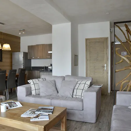 Apart-hotel Carlina By Les Etincelles